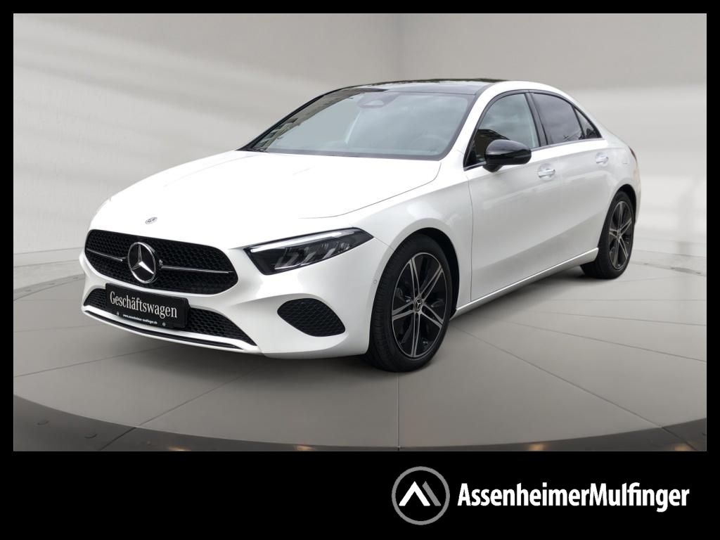 Mercedes-Benz A 200 2025