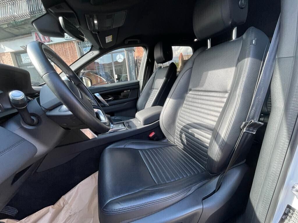 Land Rover Discovery Sport 2020