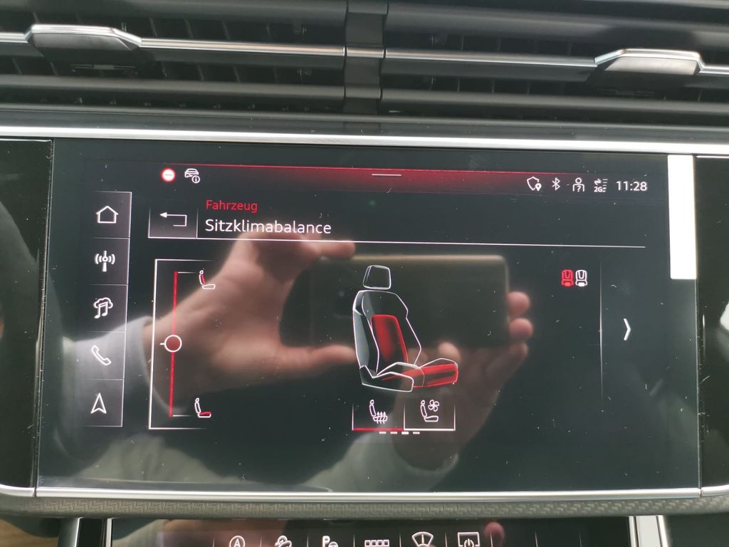 Audi RSQ8 2025