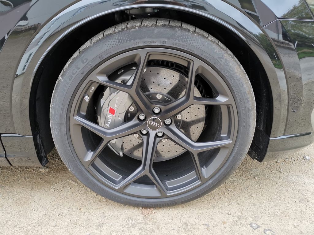 Audi RSQ8 2025