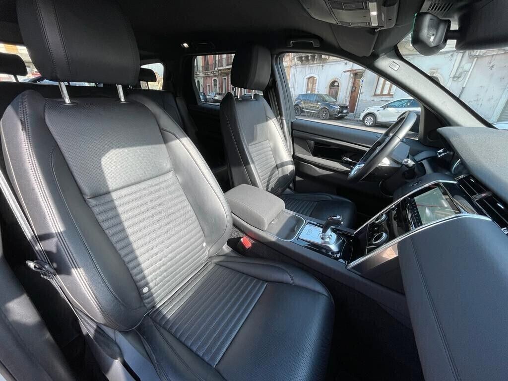 Land Rover Discovery Sport 2020