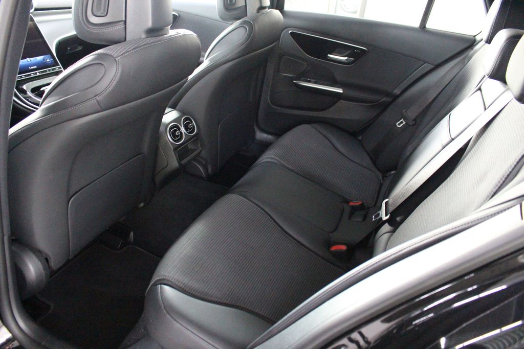 Mercedes-Benz C 300 2021