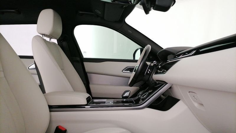 Land Rover Range Rover Velar 2021