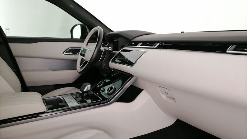 Land Rover Range Rover Velar 2021