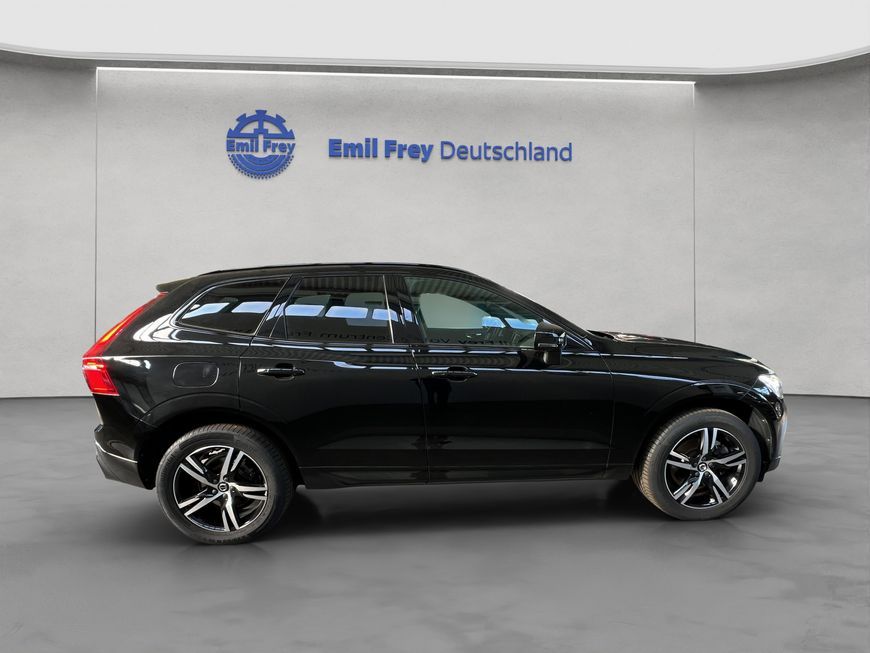 Volvo XC60 2022