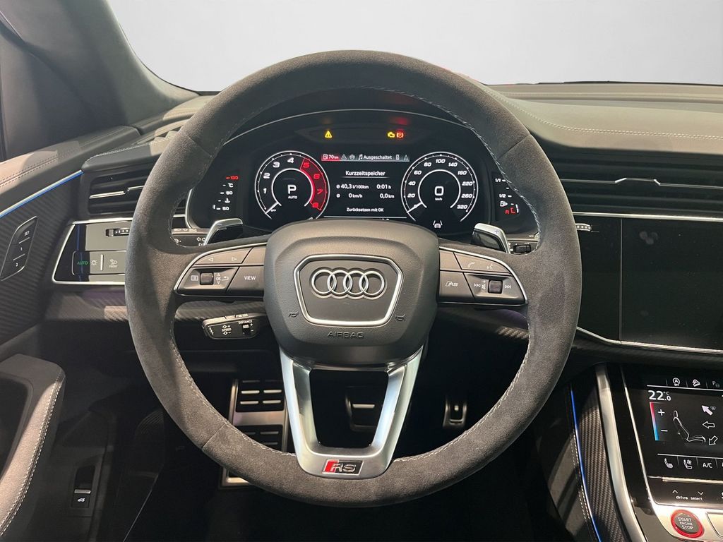Audi RSQ8 2025
