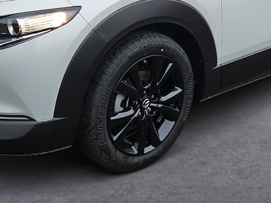 Mazda CX-30 2025