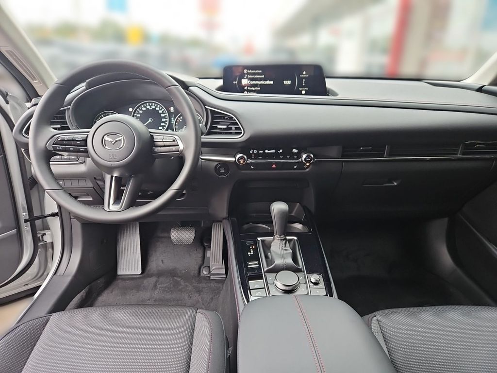 Mazda CX-30 2025