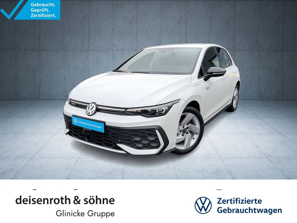Volkswagen Golf 2025