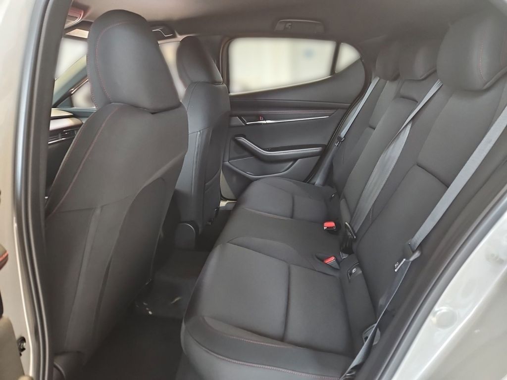 Mazda 3 2025
