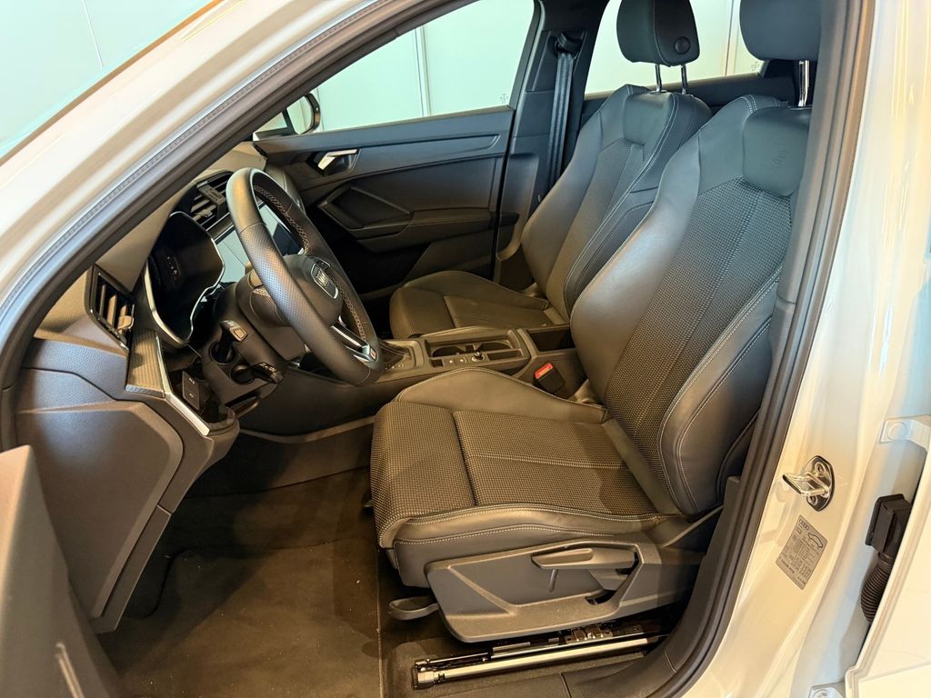 Audi Q3 2023