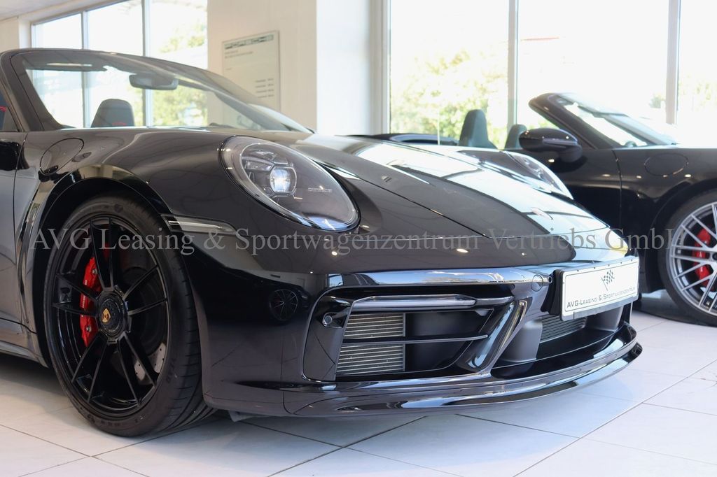 Porsche 992 2024
