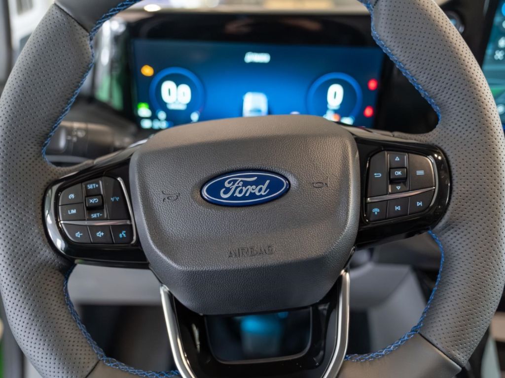 Ford Transit Custom 2025