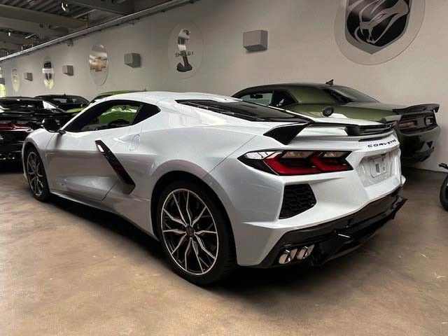 Corvette C8 2025