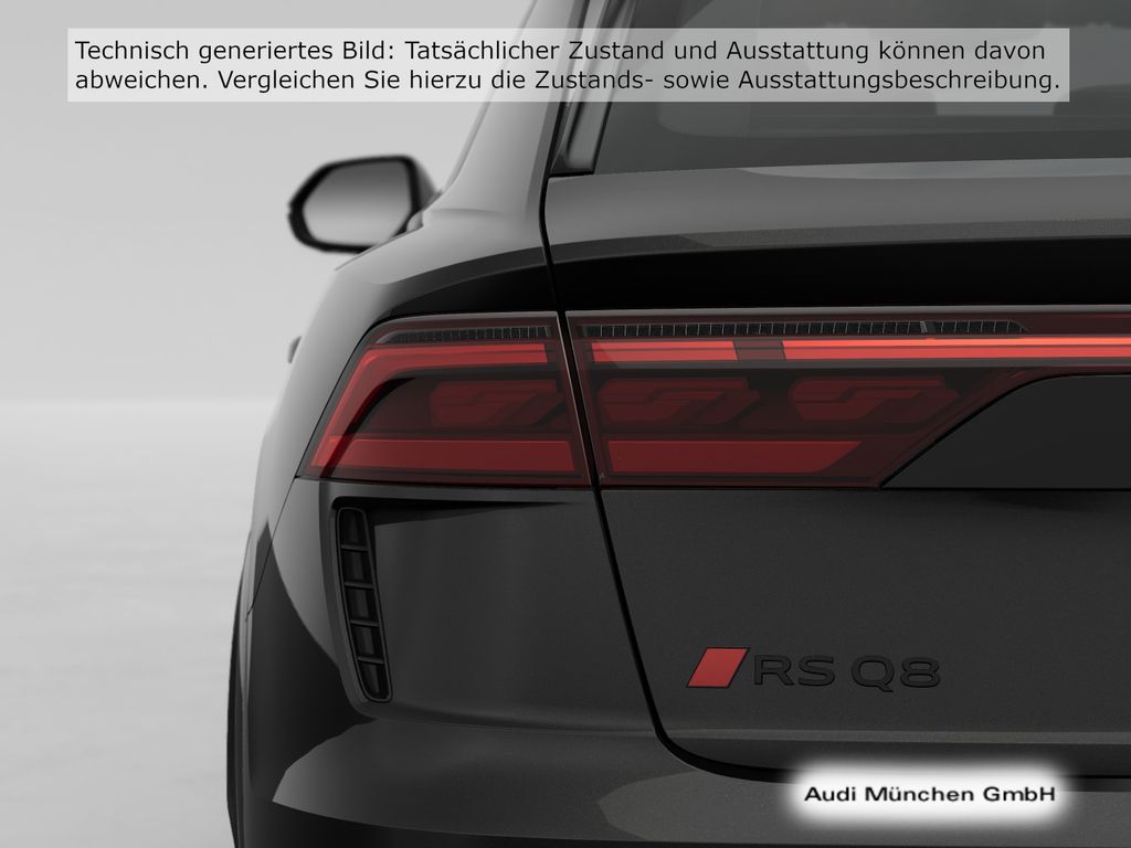 Audi RSQ8