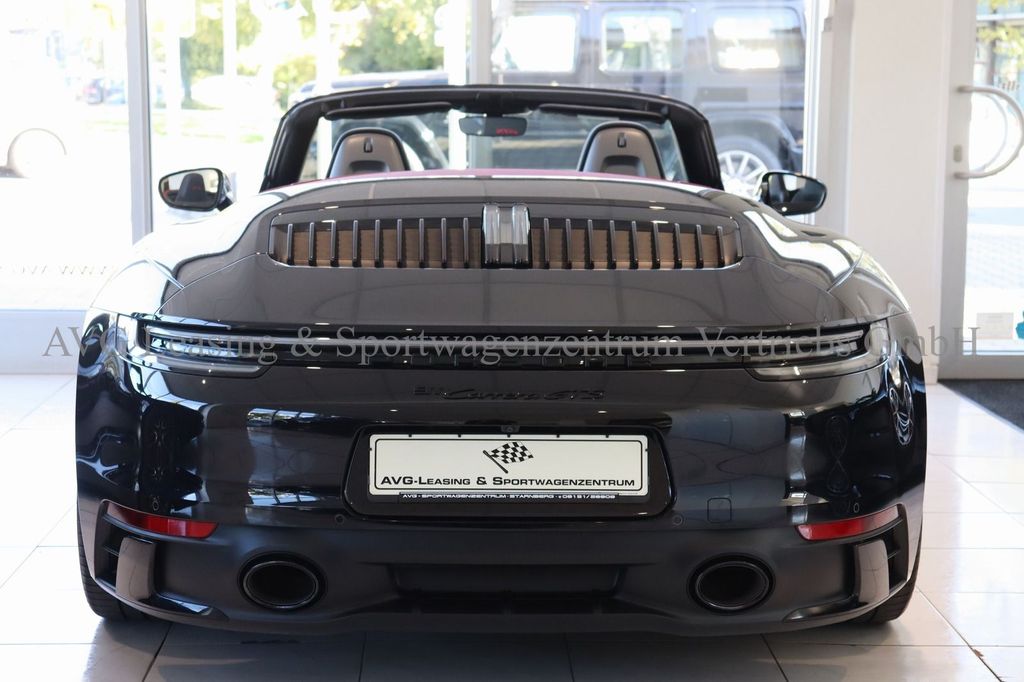 Porsche 992 2024