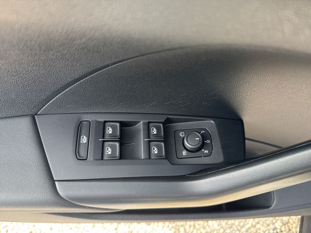 Volkswagen T-Cross 2024