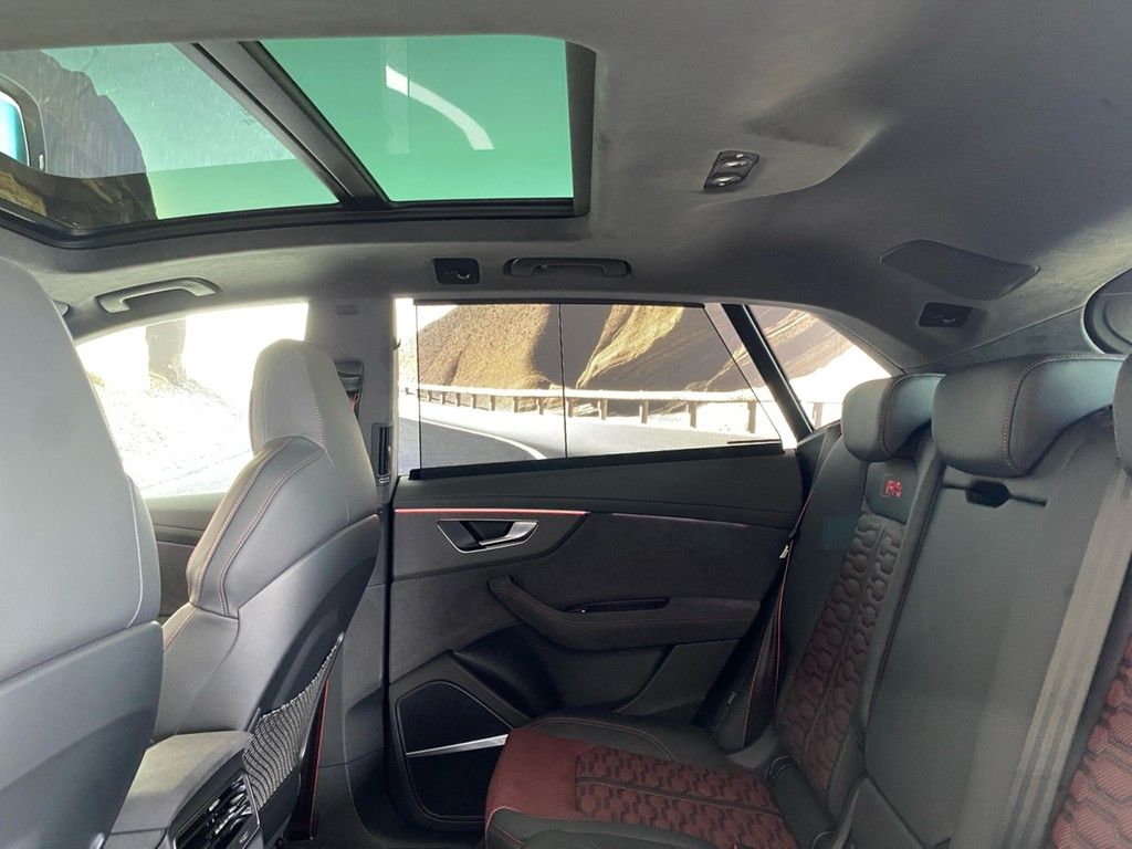 Audi RSQ8 2025