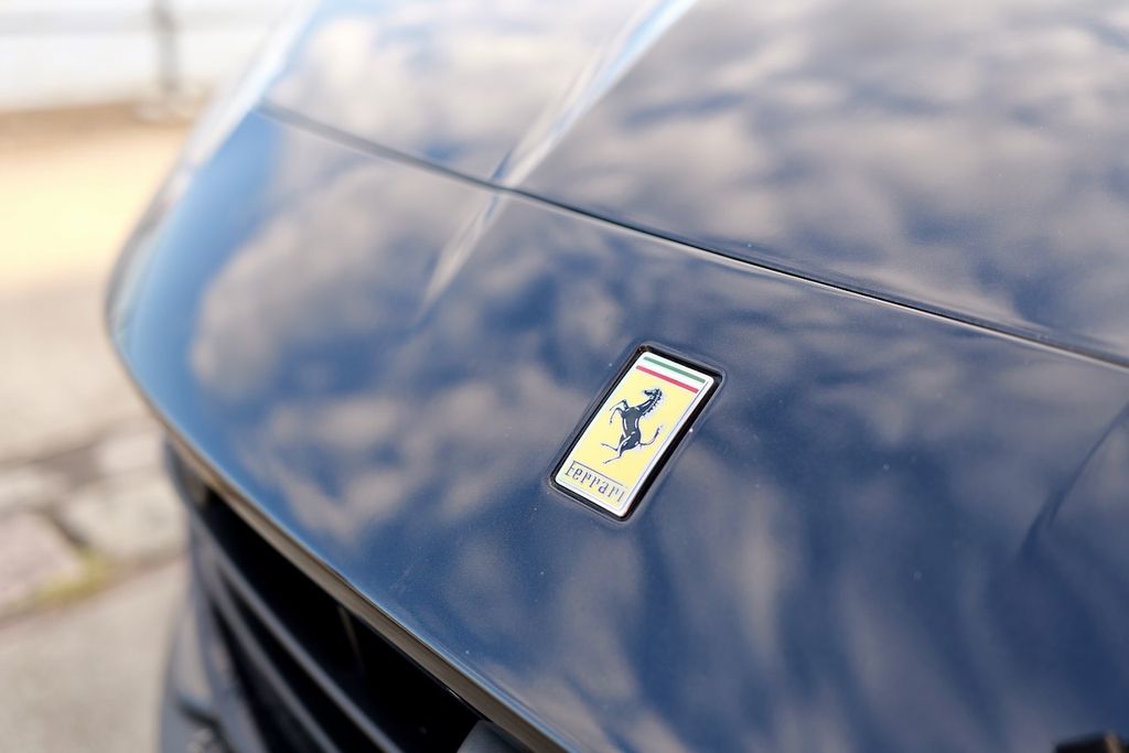 Ferrari Portofino 2020