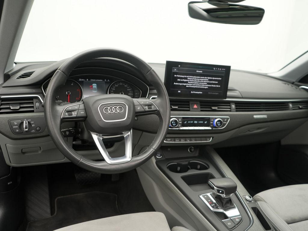 Audi A4 2022