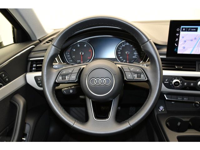 Audi A4 2023