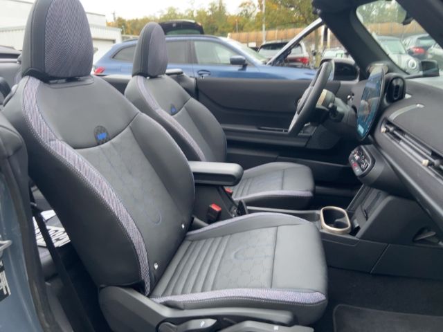 MINI Cooper Cabrio 2025