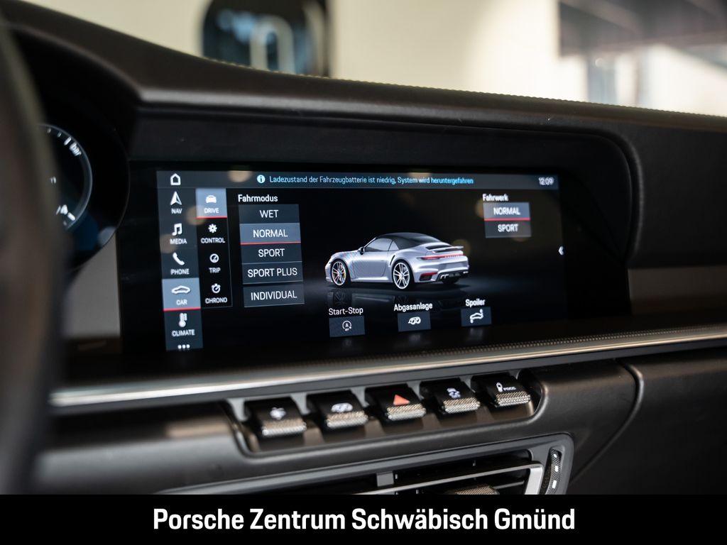 Porsche 992 2021