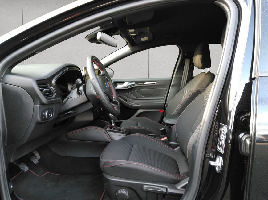 Ford Focus 2023