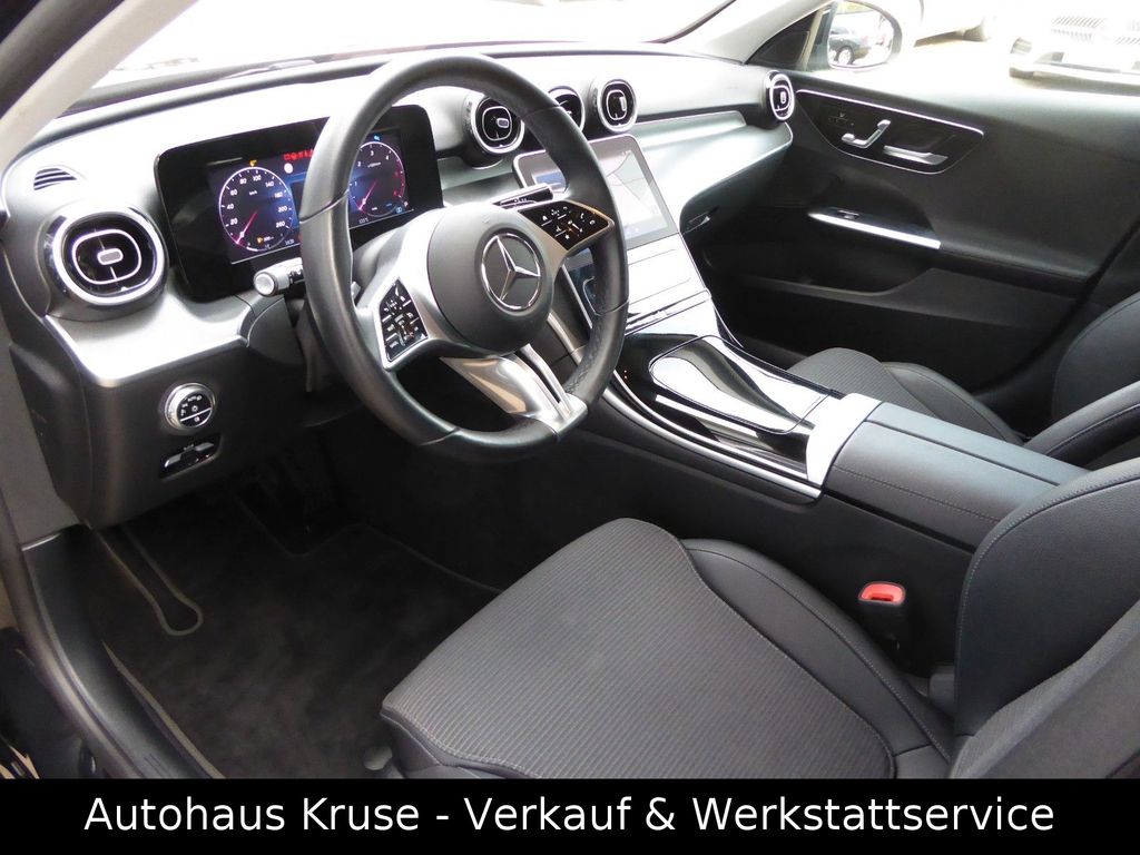 Mercedes-Benz C 220 2023