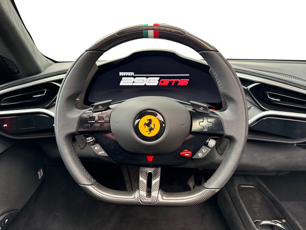 Ferrari 296 GTS 2025