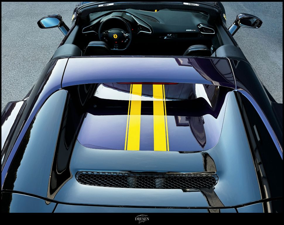 Ferrari 296 GTS 2025
