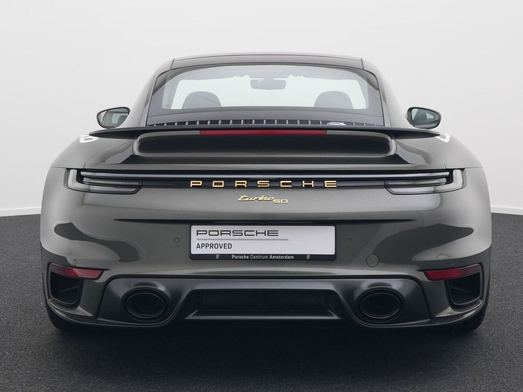 Porsche 992 2025