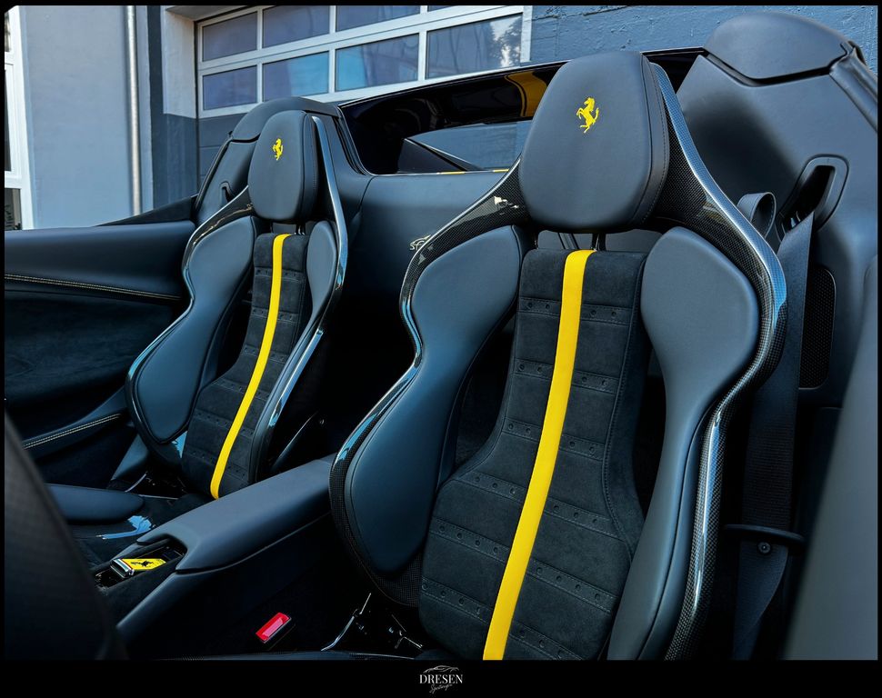 Ferrari 296 GTS 2025