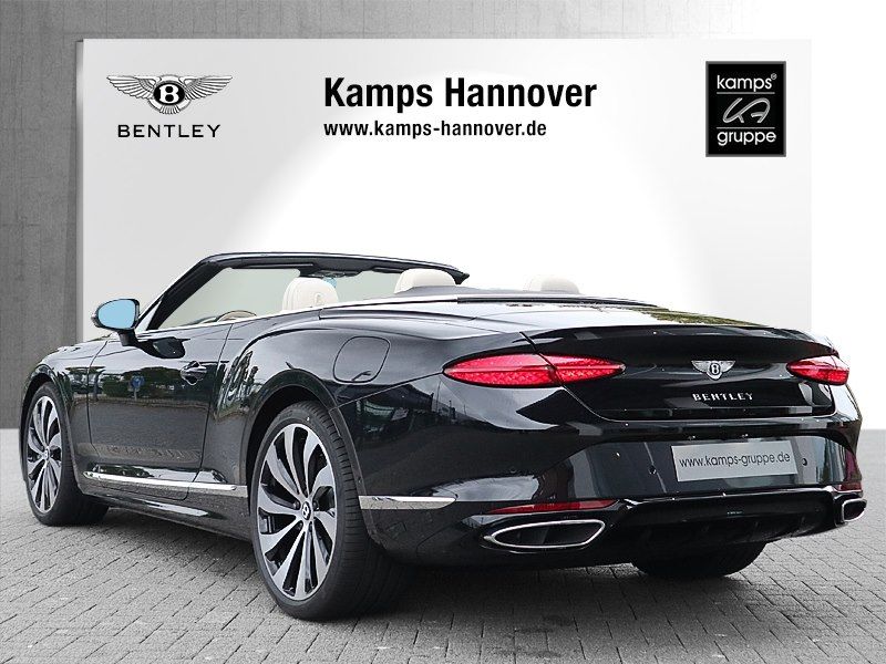 Bentley Continental GTC 2025