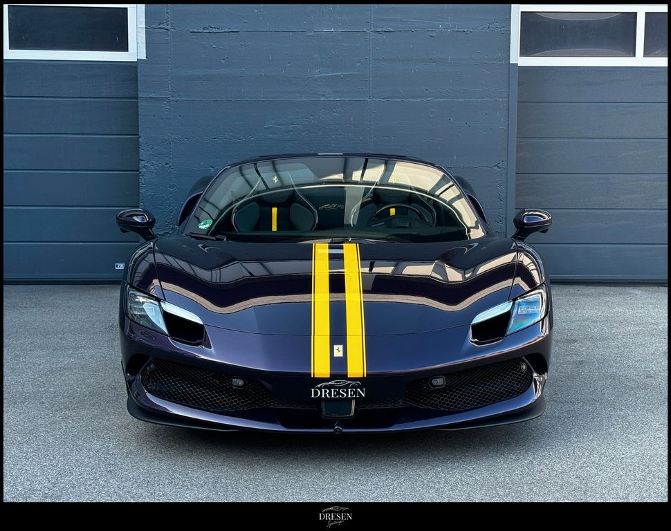 Ferrari 296 GTS 2025