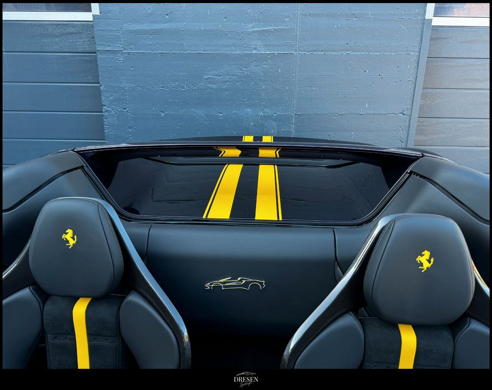 Ferrari 296 GTS 2025