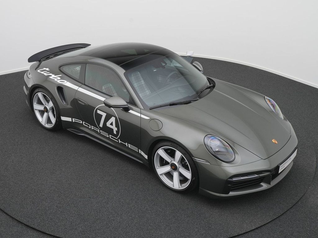 Porsche 992 2025