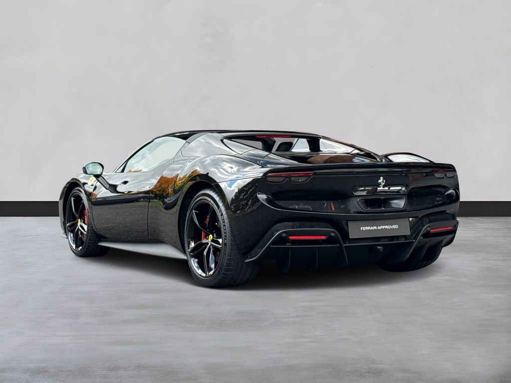 Ferrari 296 GTS 2025