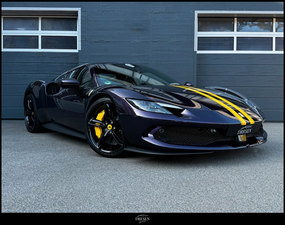 Ferrari 296 GTS 2025