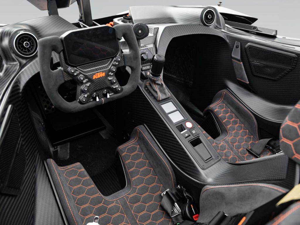 KTM X-BOW 2024