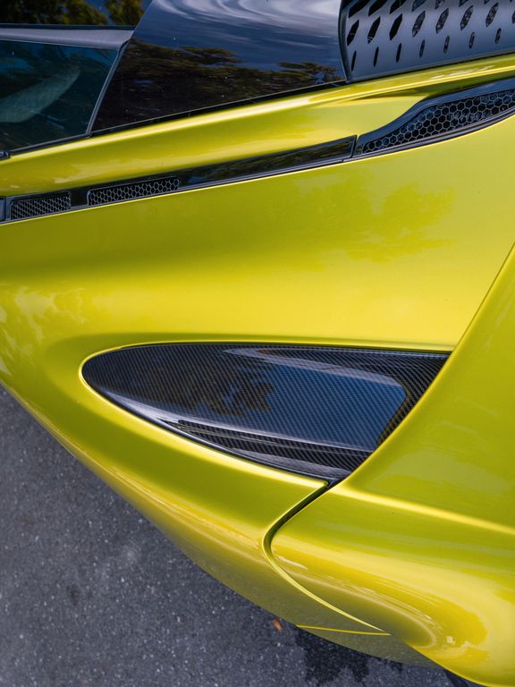McLaren 750S