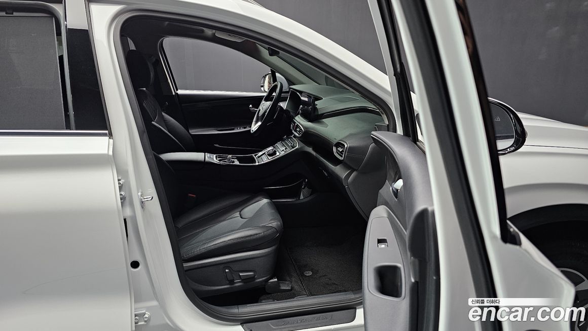 Hyundai Santafe 2023