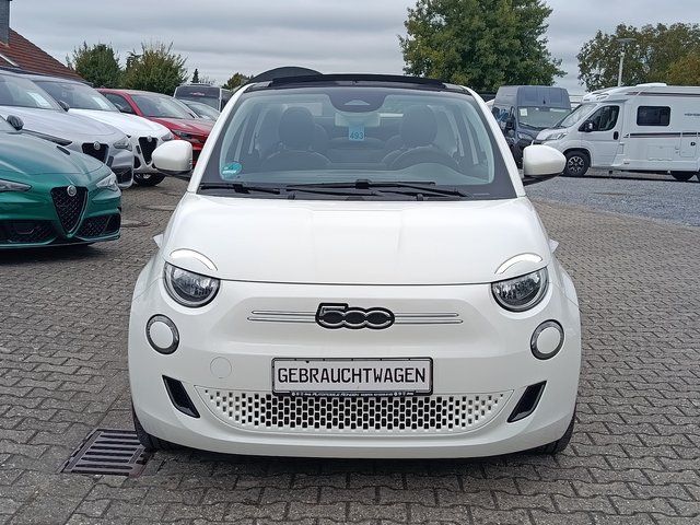Fiat 500e 2023