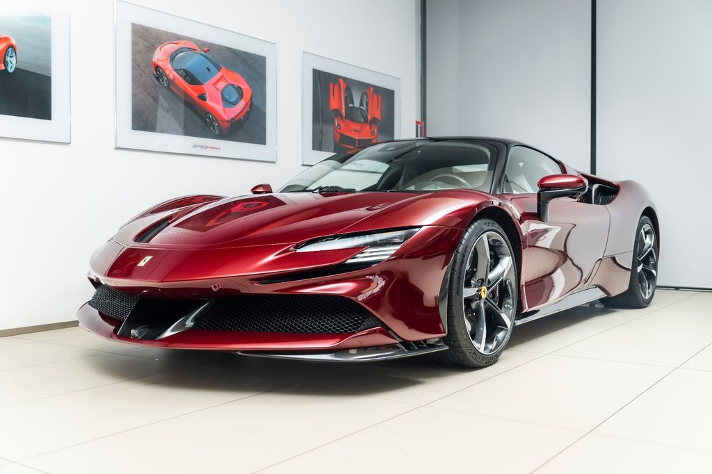 Ferrari SF90 2023