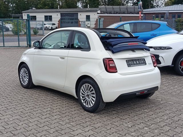 Fiat 500e 2023