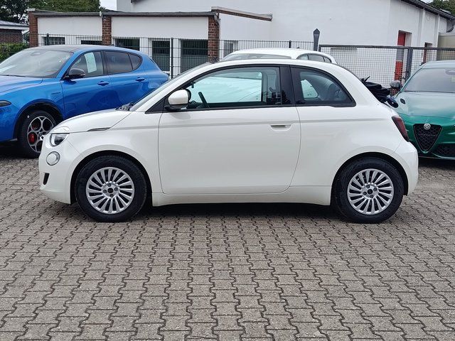 Fiat 500e 2023