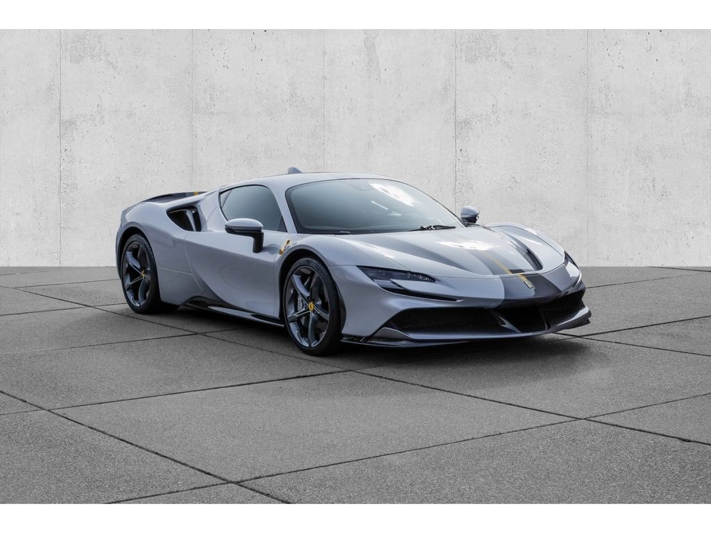 Ferrari SF90 2022