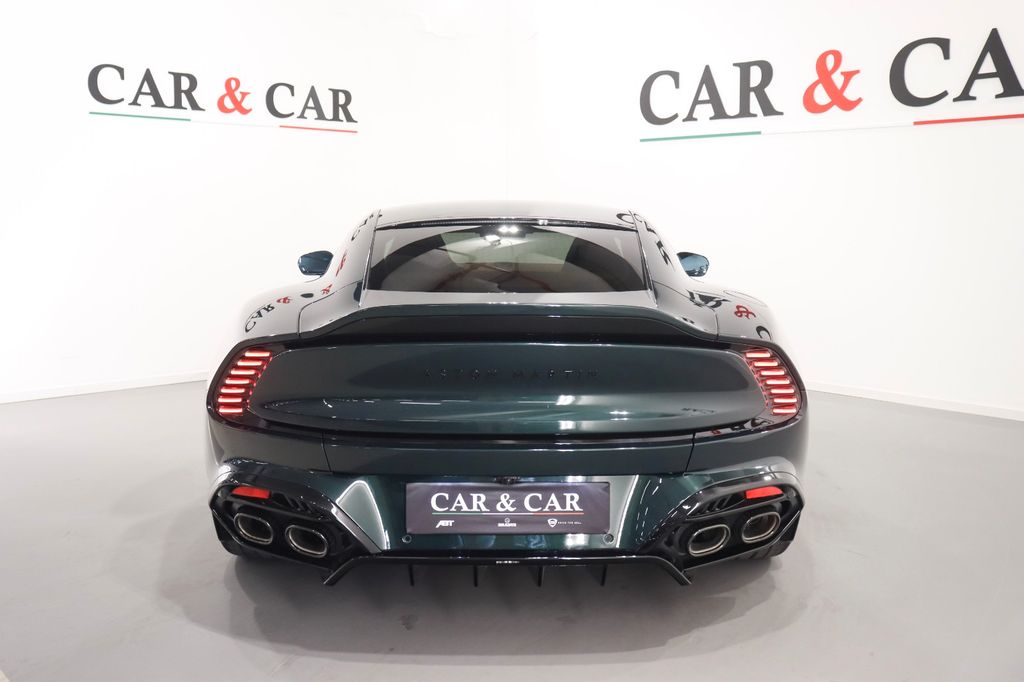Aston Martin Vanquish 2025