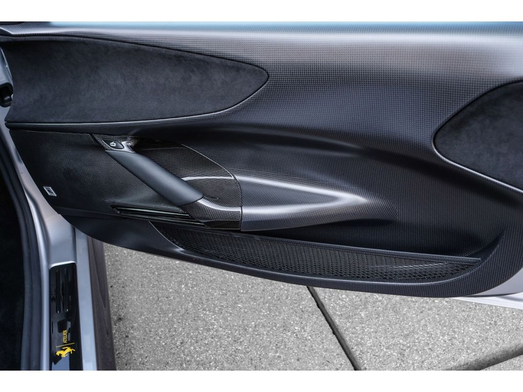 Ferrari SF90 2022