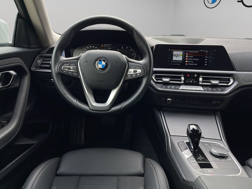BMW 220 2022